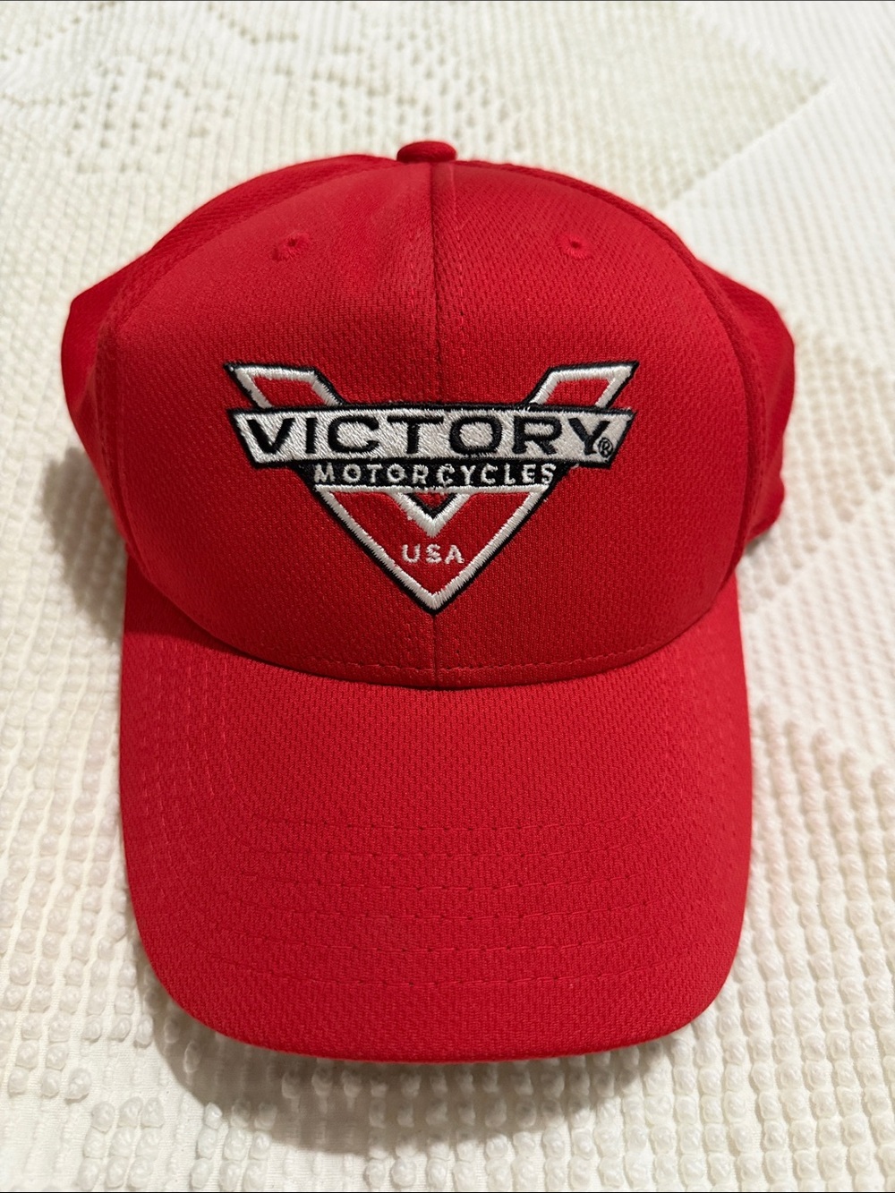 Victory Motorcycles USA Red Hat/Cap Freedom 106 RN 0102533